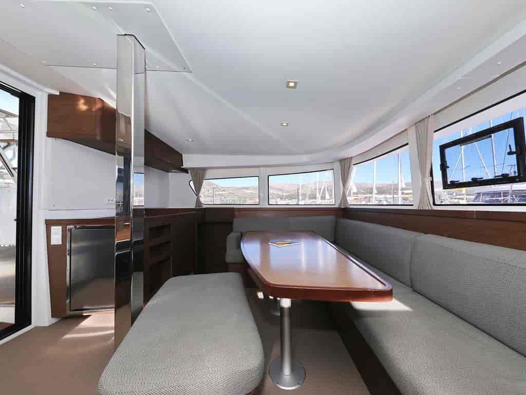 Boat picture 17