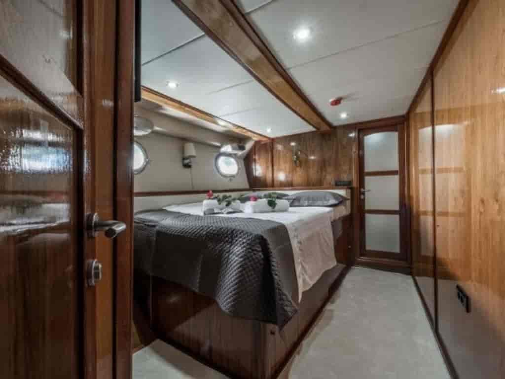 Boat picture 13