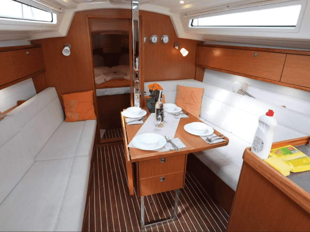 Boat picture 16