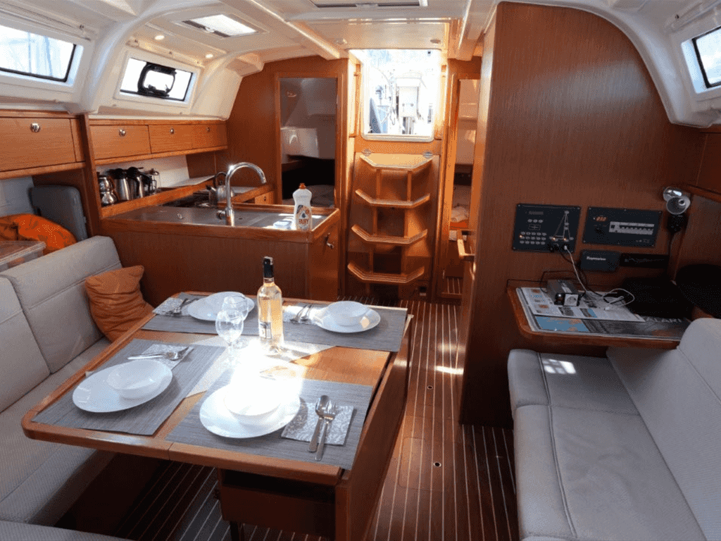 Boat picture 17