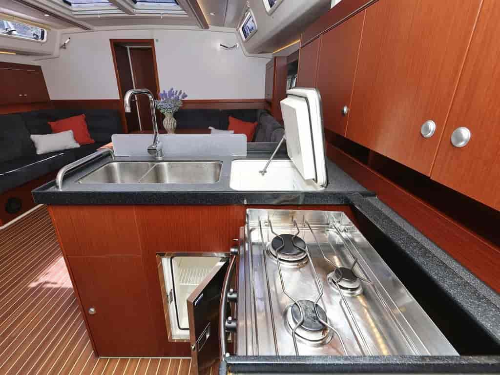 Boat picture 17