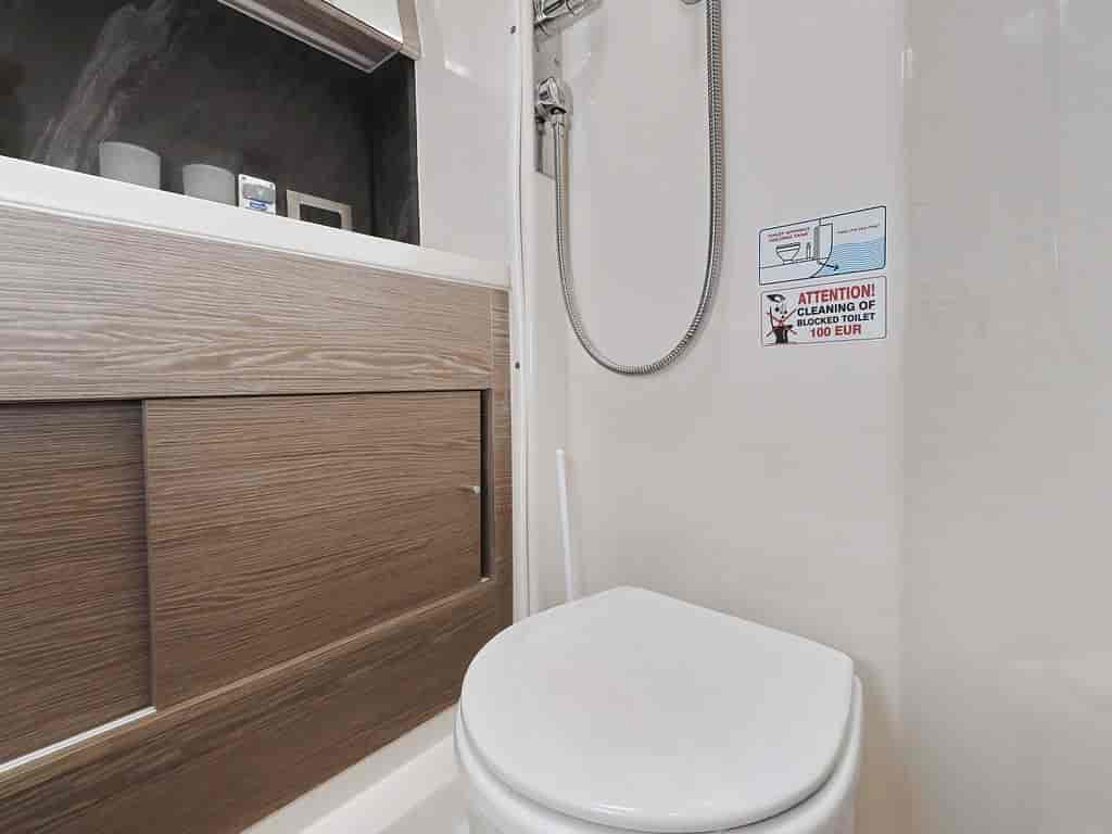Boat picture 30