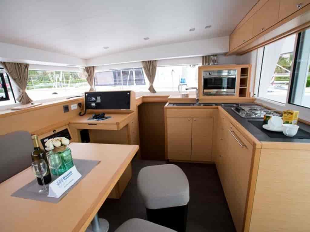 Boat picture 3