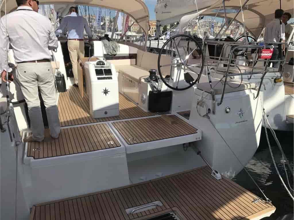 Boat picture 16