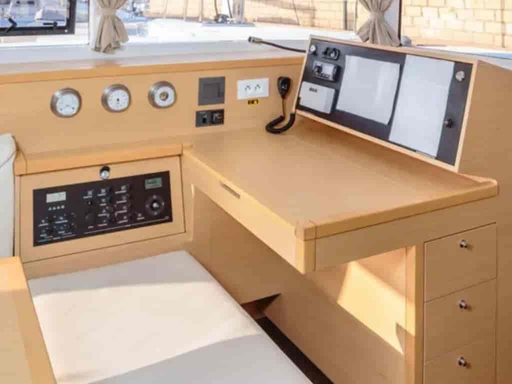 Boat picture 14