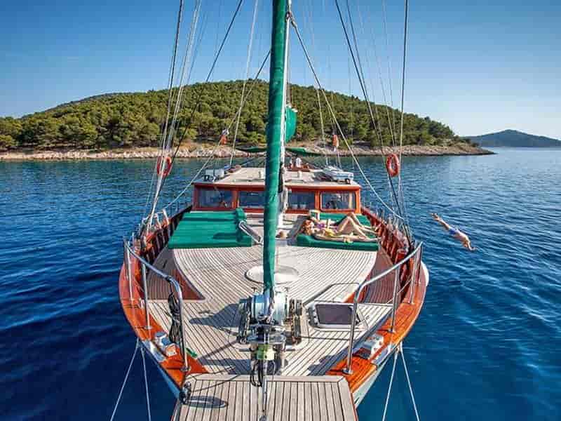 Boat picture 1