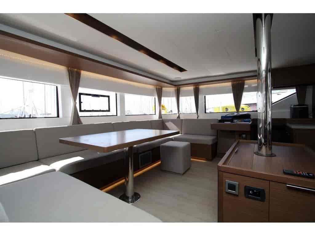 Boat picture 9