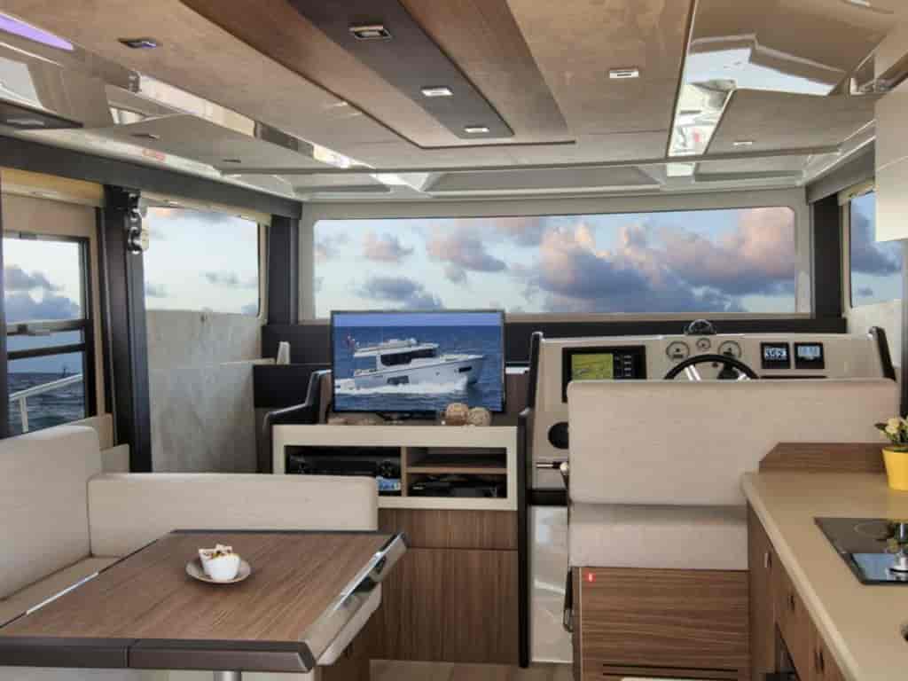 Boat picture 9