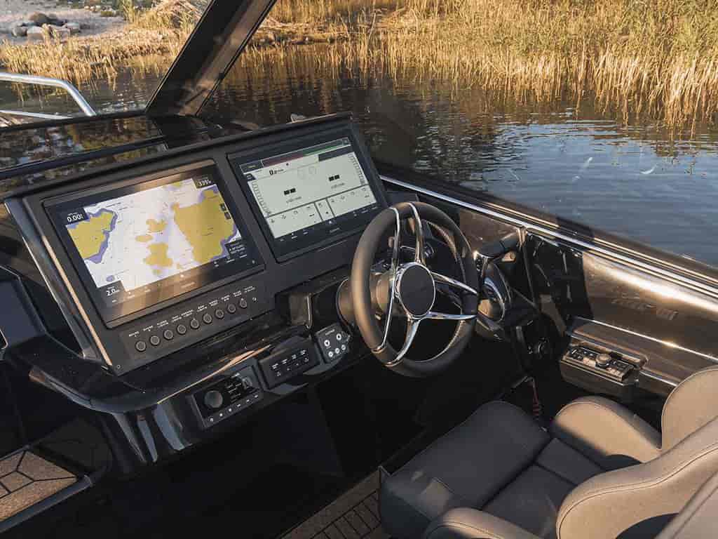 Boat picture 17