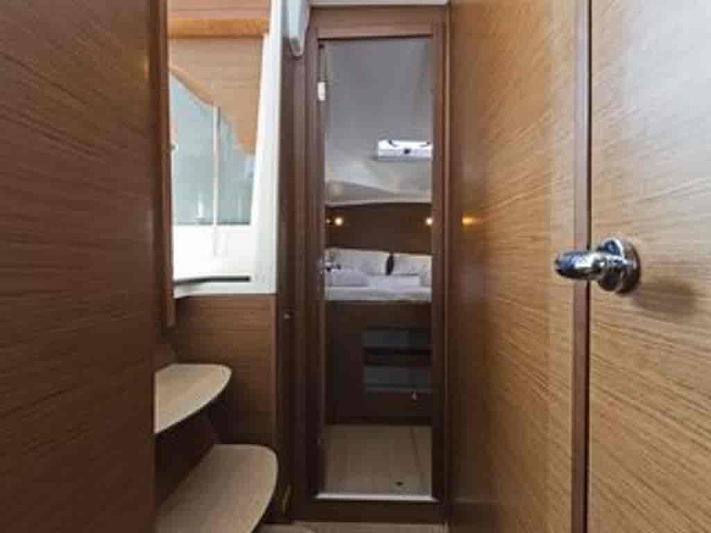 Boat picture 9