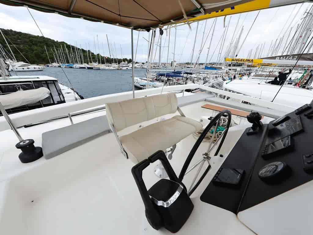 Boat picture 9