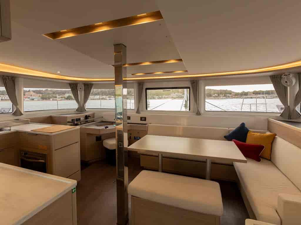 Boat picture 12