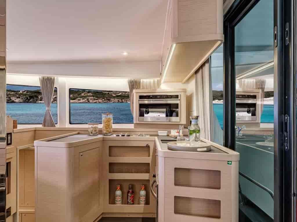 Boat picture 18