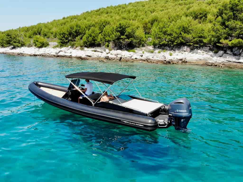 Boat picture 11