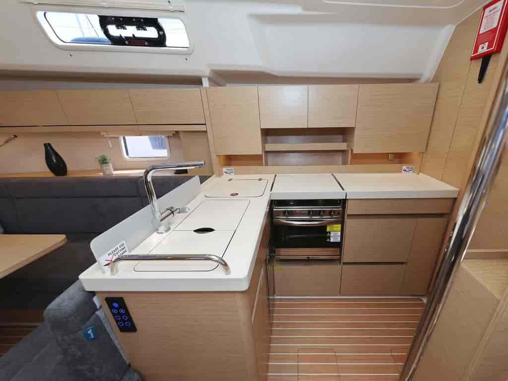 Boat picture 18