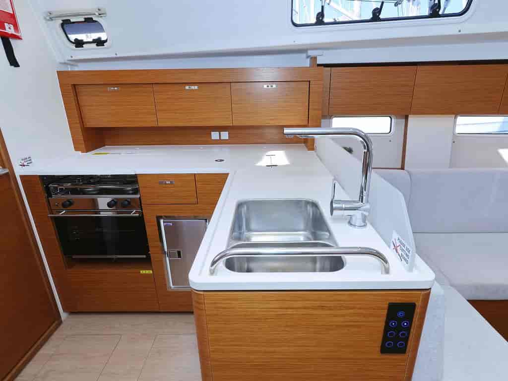 Boat picture 16