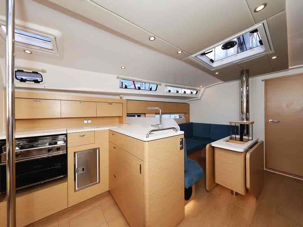 Boat picture 17