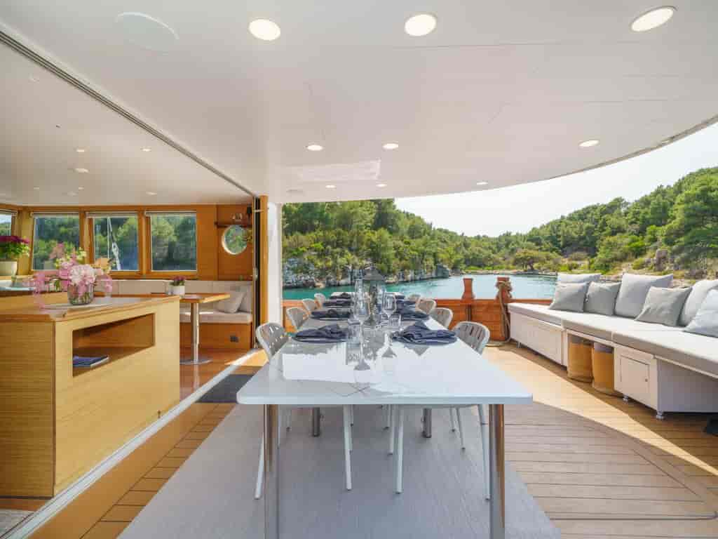 Boat picture 9