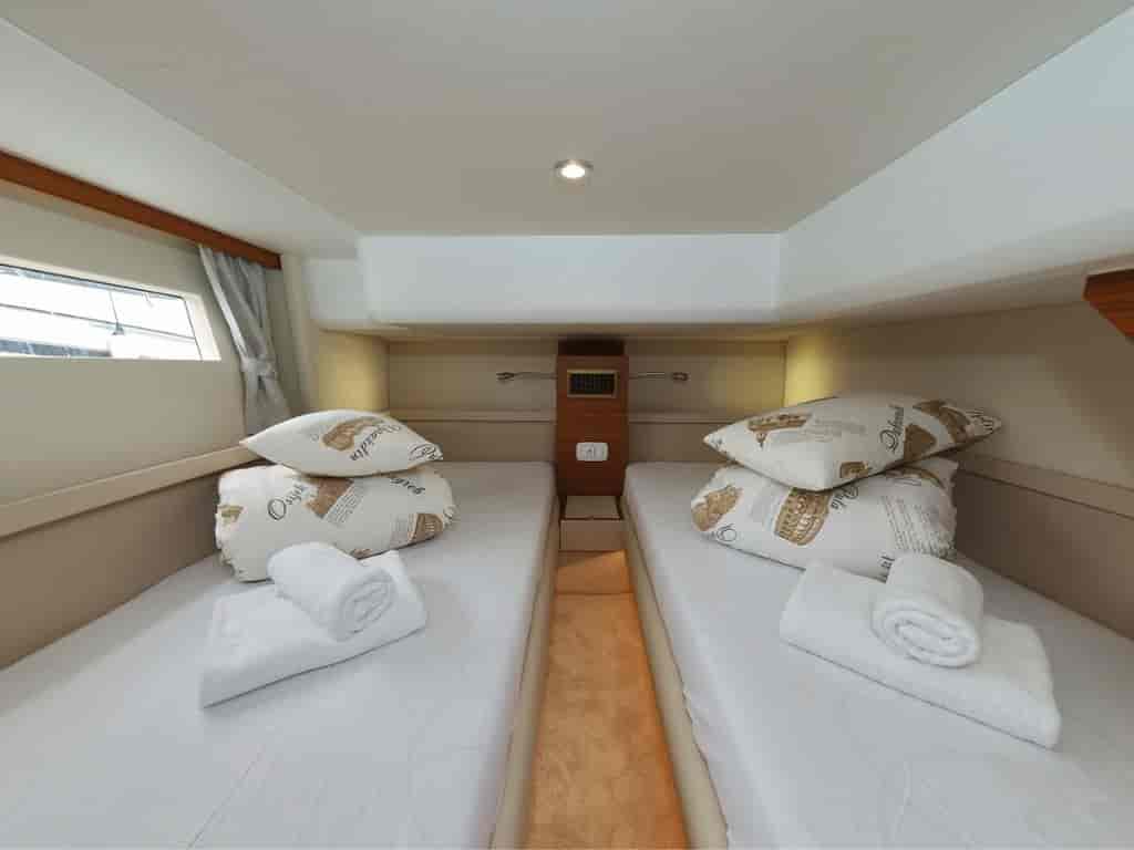 Boat picture 17