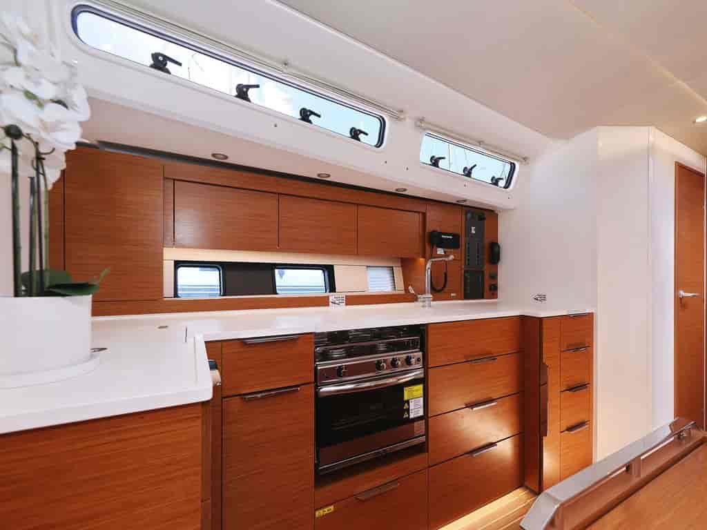 Boat picture 16