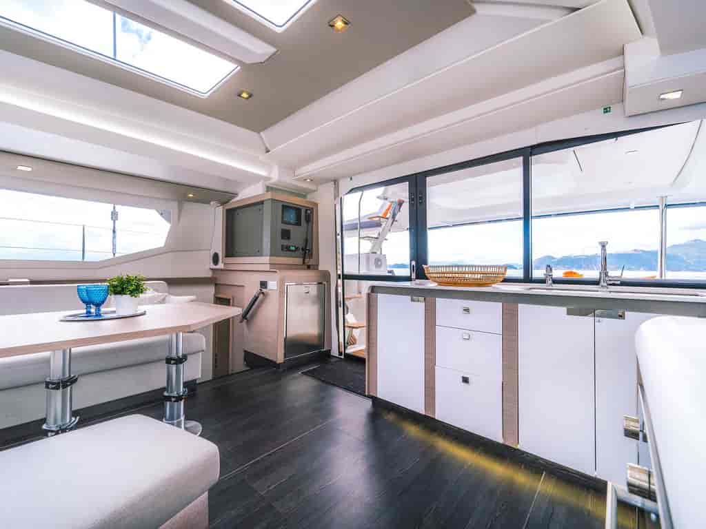 Boat picture 14
