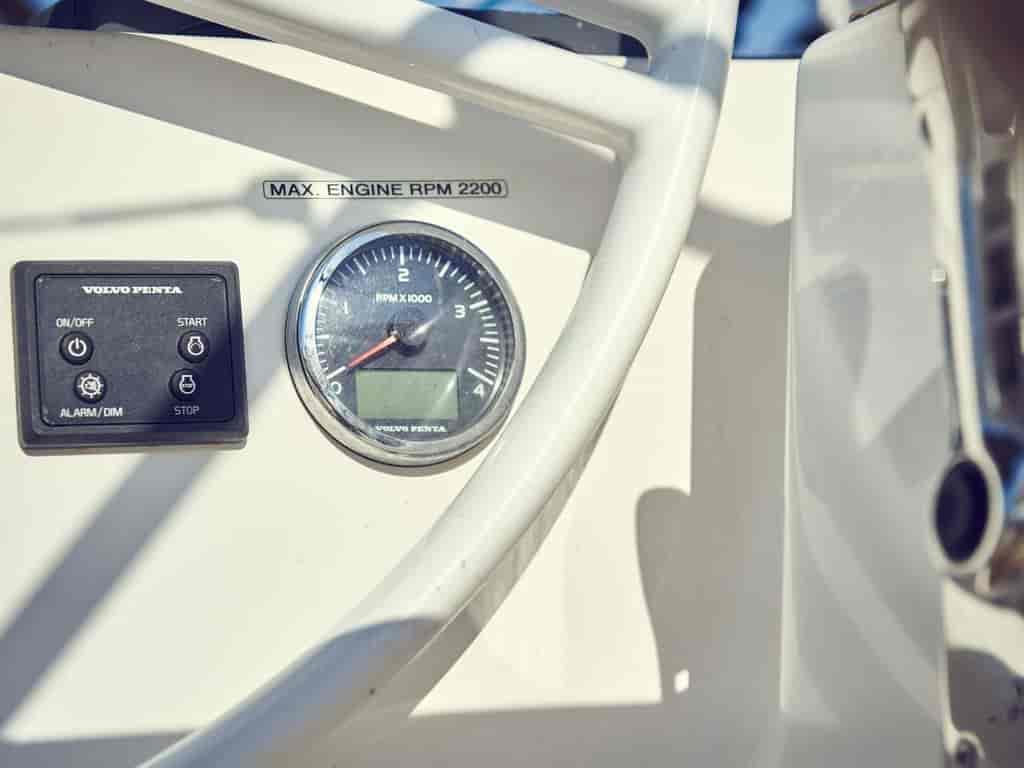 Boat picture 17