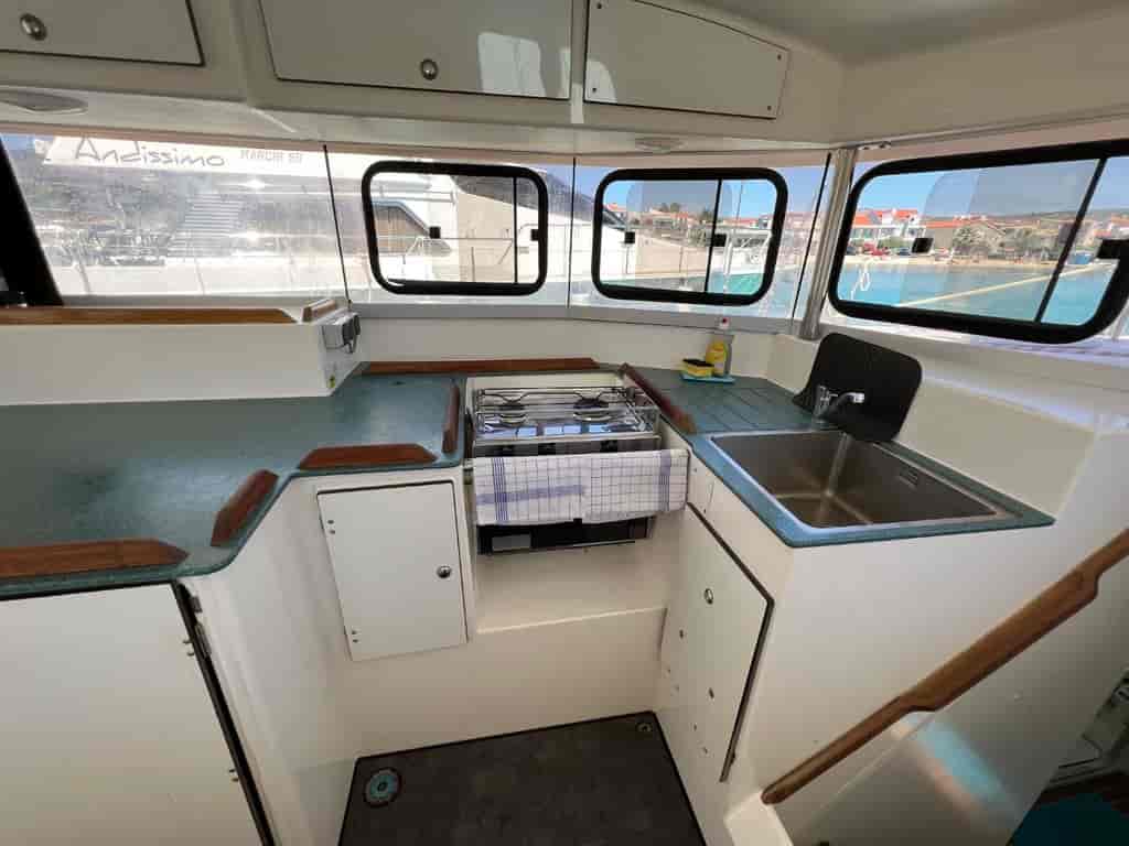Boat picture 13