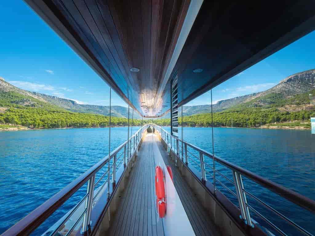 Boat picture 16
