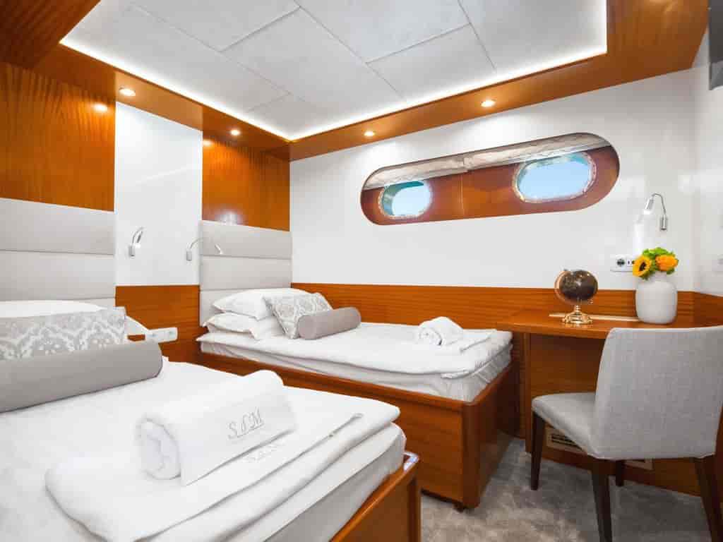Boat picture 38