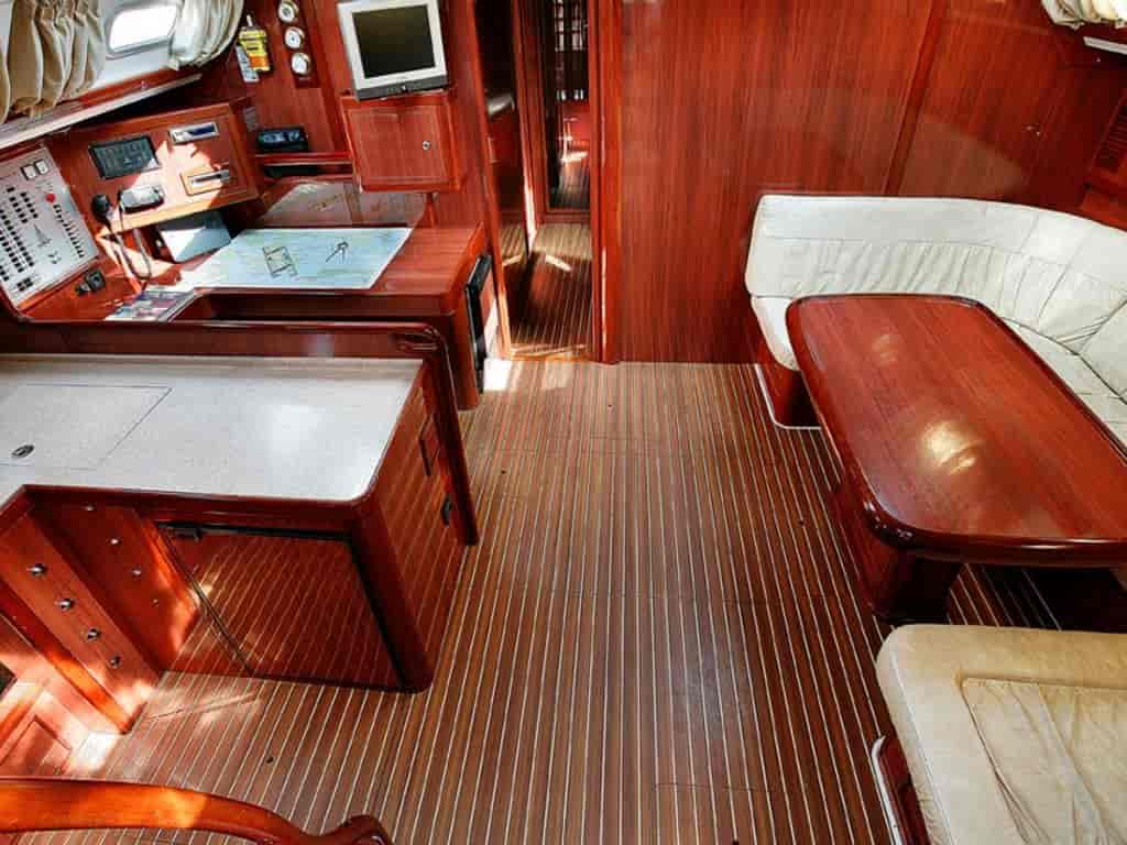 Boat picture 9