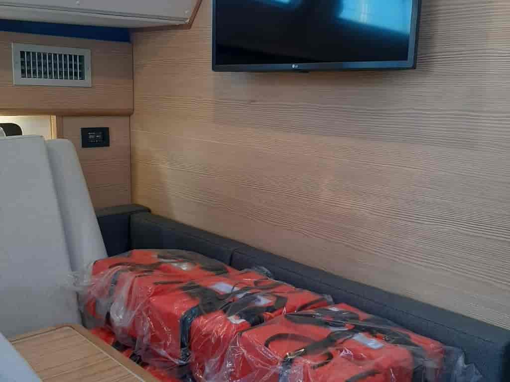 Boat picture 13