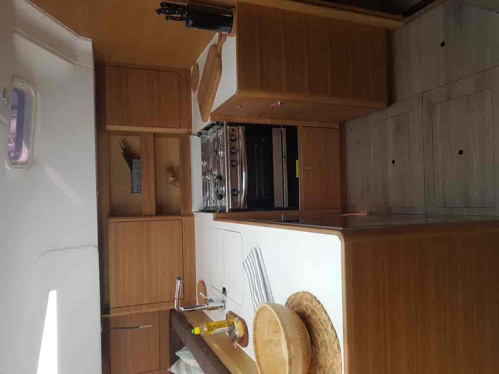 Boat picture 17