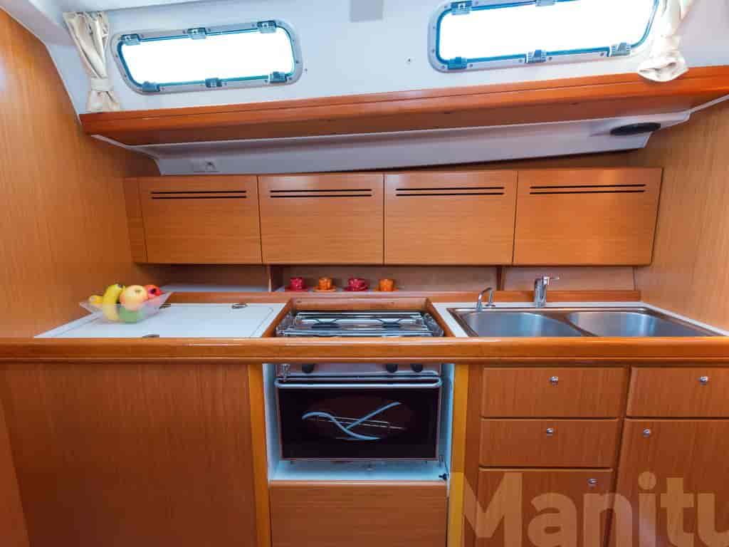 Boat picture 17