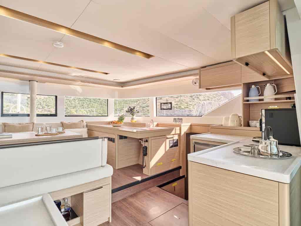 Boat picture 16