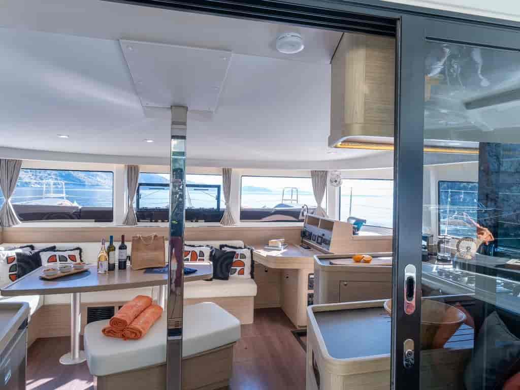 Boat picture 17