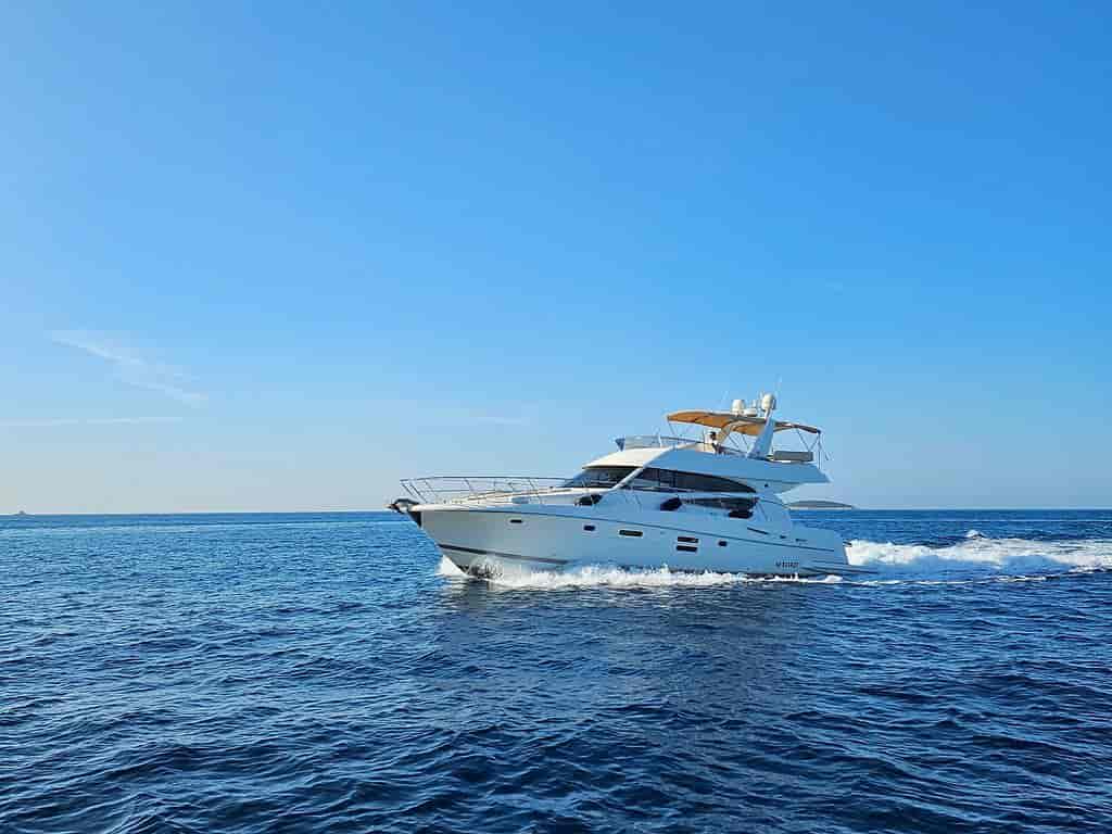 Boat picture 9