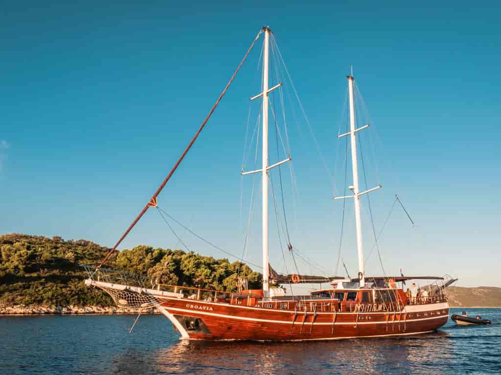 Boat picture 17