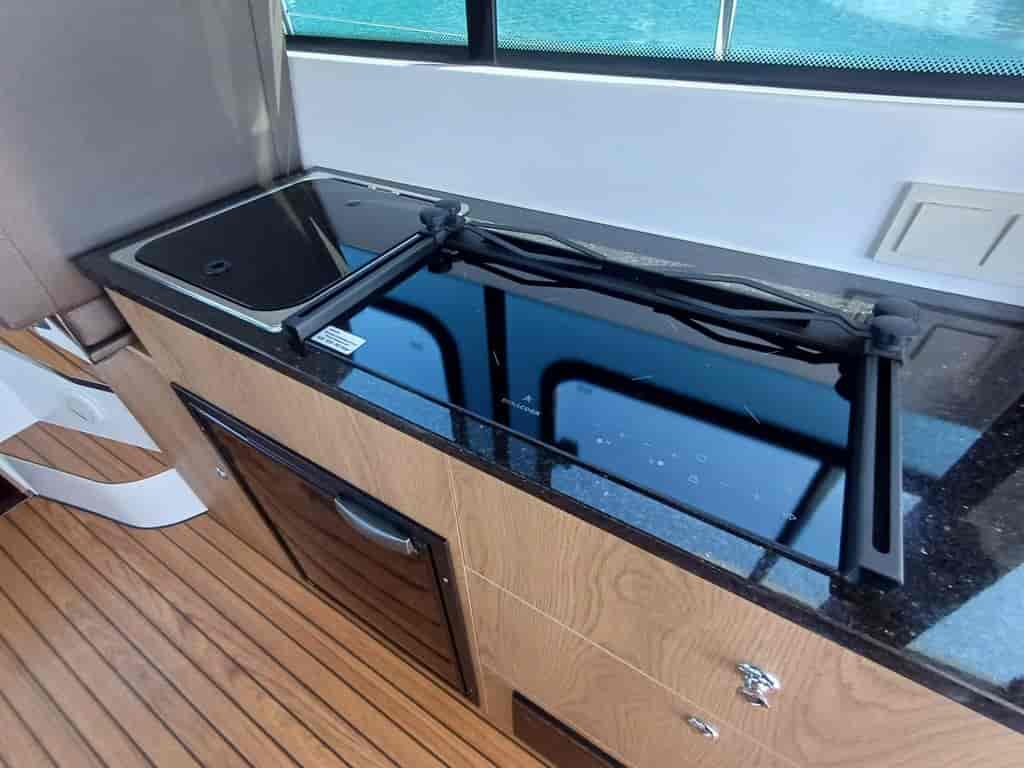 Boat picture 12