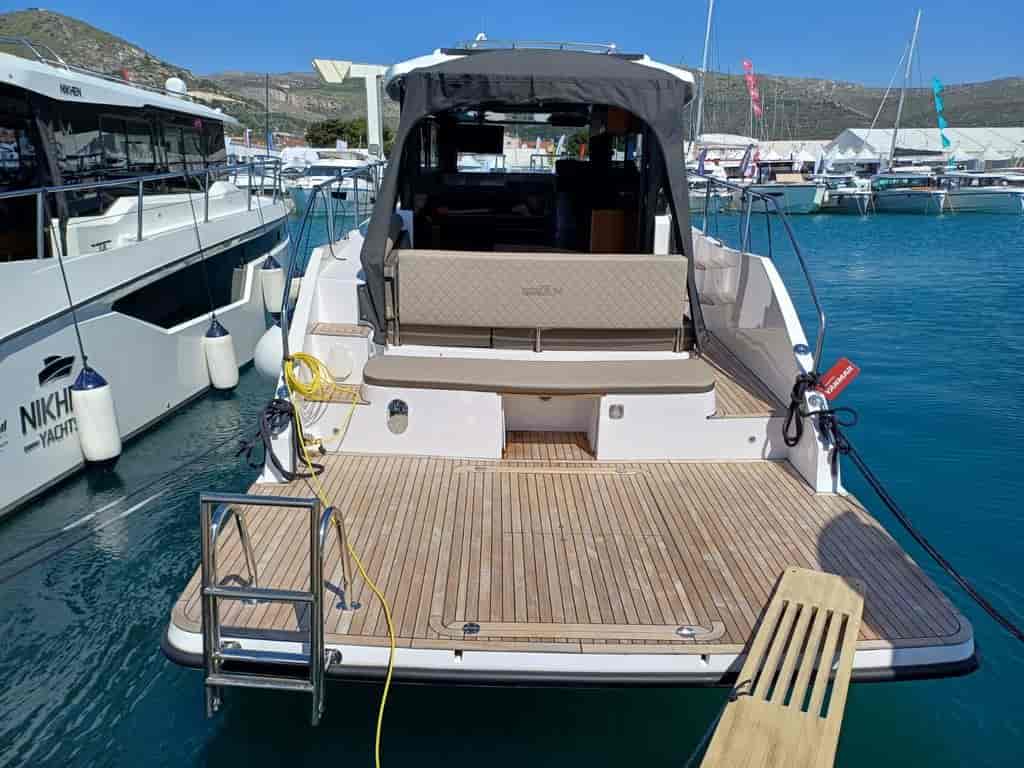 Boat picture 10