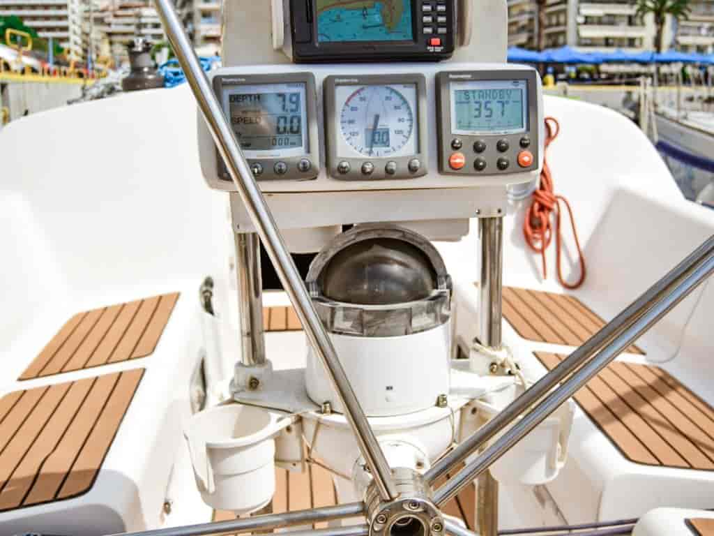 Boat picture 9