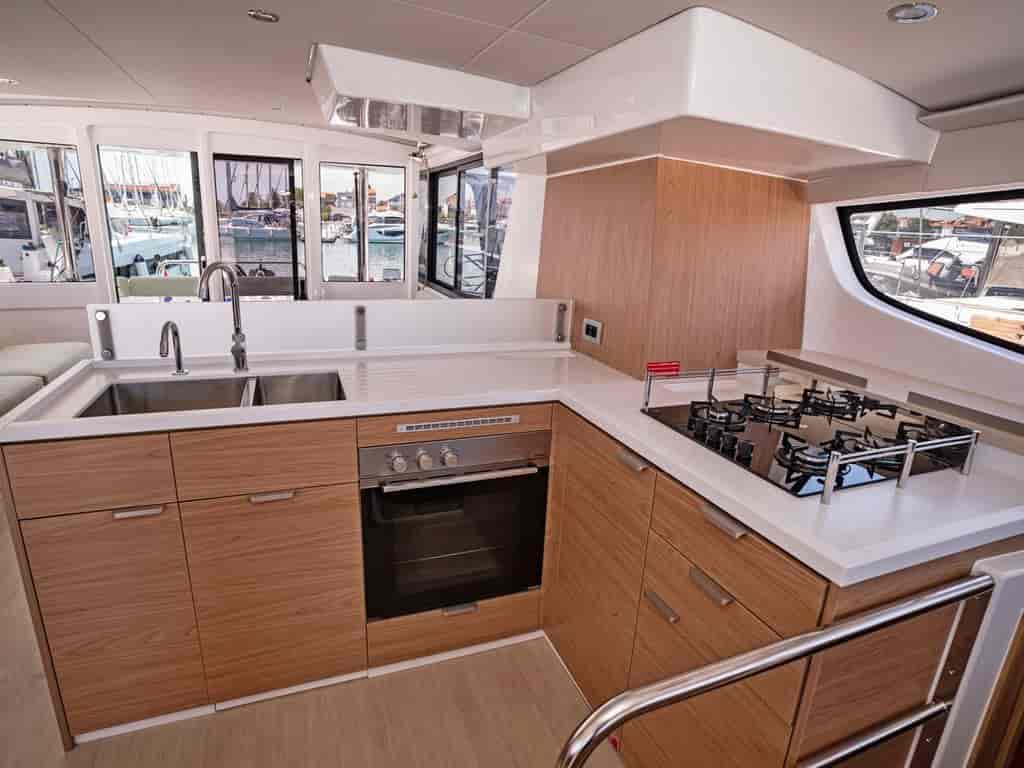 Boat picture 12