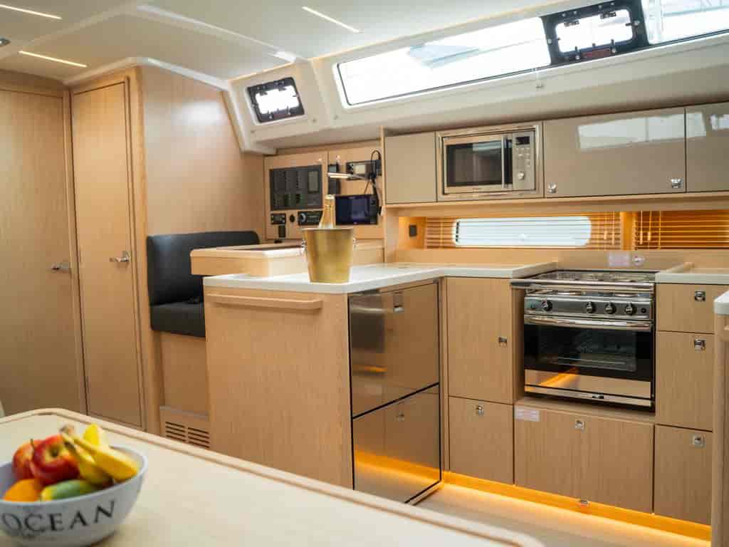 Boat picture 12