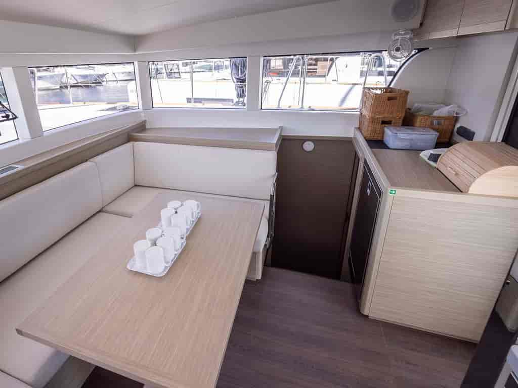Boat picture 12