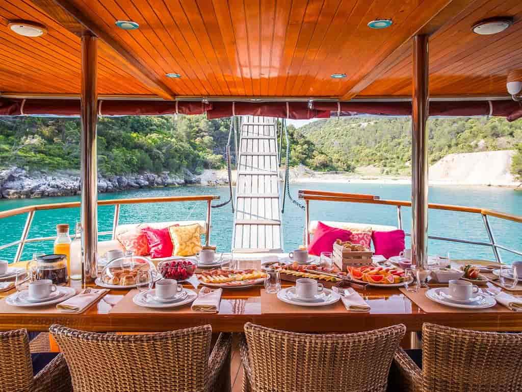 Boat picture 18
