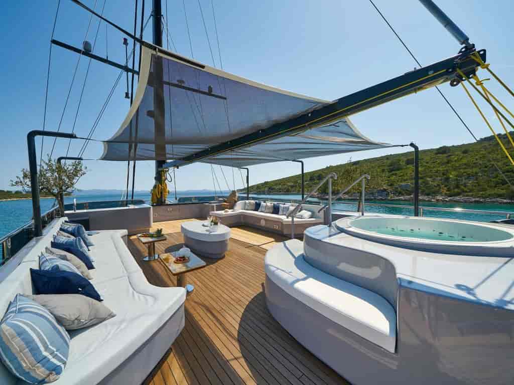 Boat picture 7