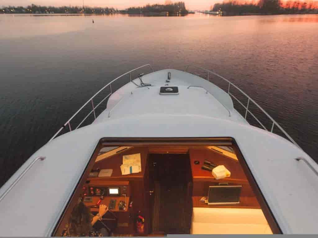 Boat picture 9