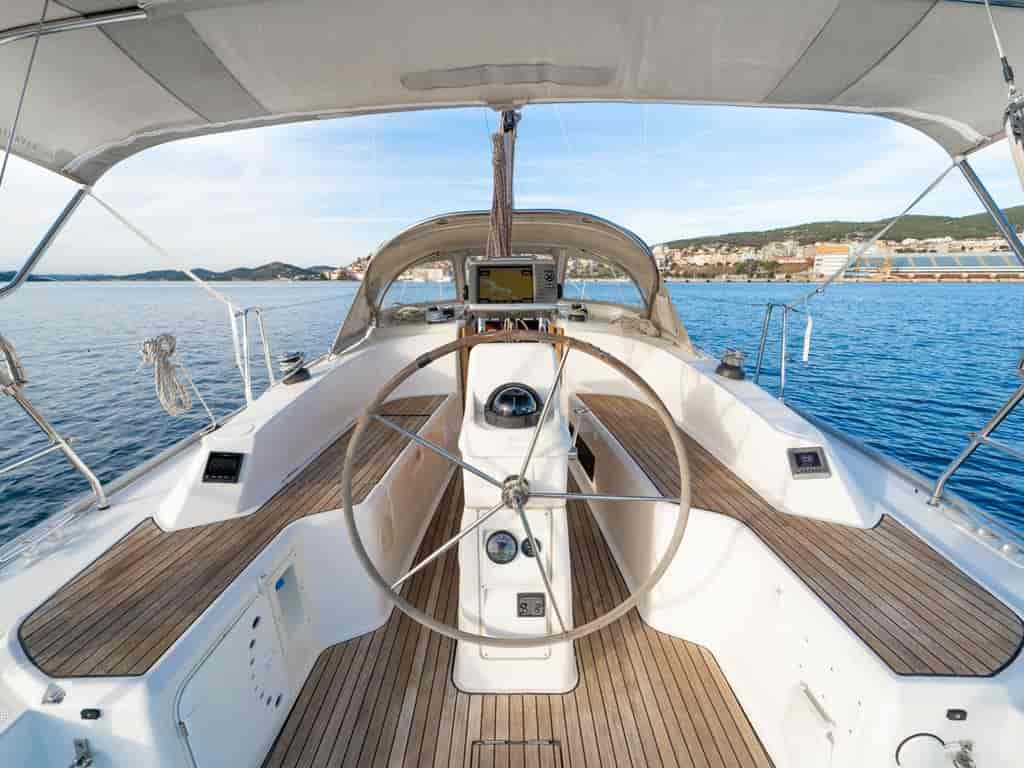 Boat picture 9
