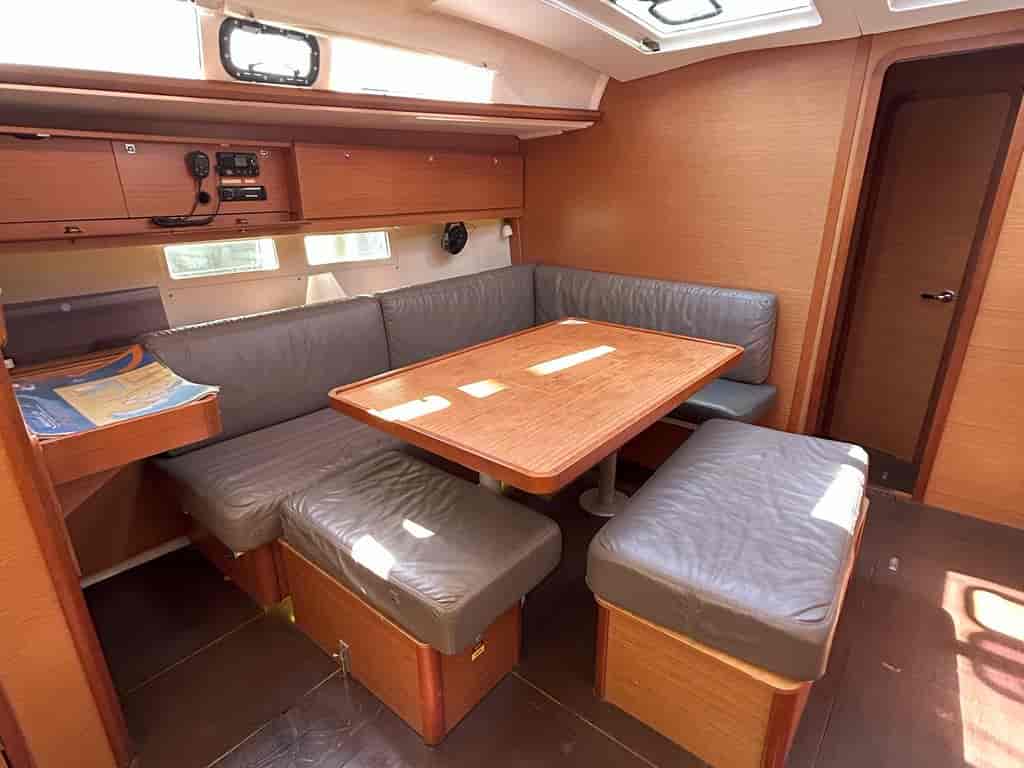 Boat picture 9