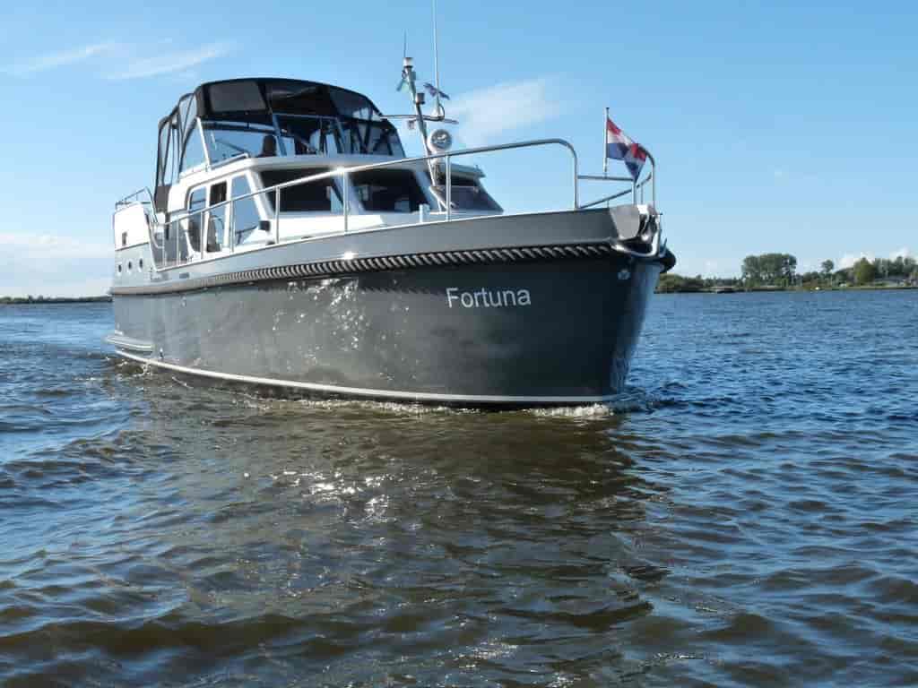 Boat picture 17