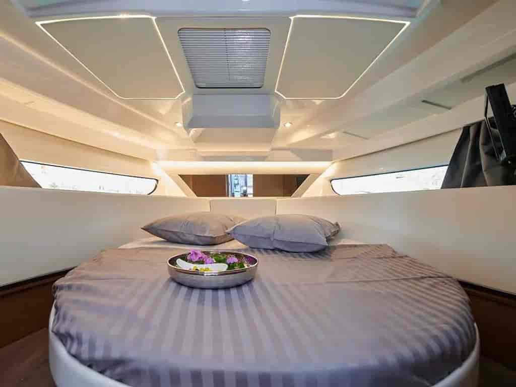 Boat picture 12
